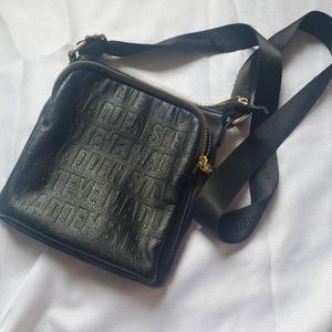 Steve Madden crossbody bag